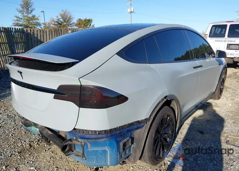 2019 Tesla Model X 100D/75D/Long Range из США, поврежденный, VIN 5YJXCAE25KF211642